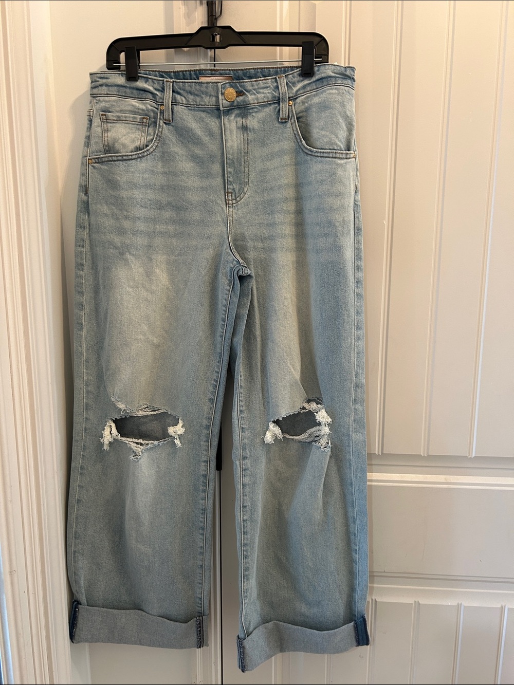 Kut from the Kloth Light Blue Boyfriend Jeans with Knee Rips Wide Leg size 8